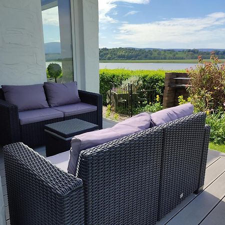 Shorepark - Waterfront Cottage With Stunning Views ดัมฟรีส์ ภายนอก รูปภาพ